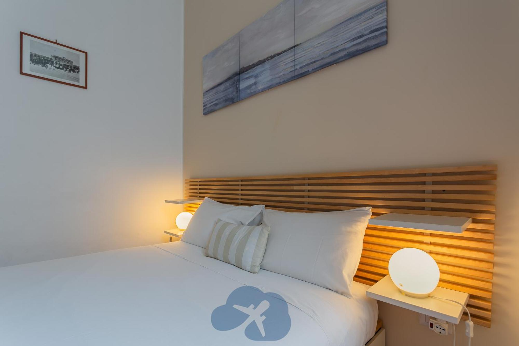 Airport House Apartment Бари Екстериор снимка