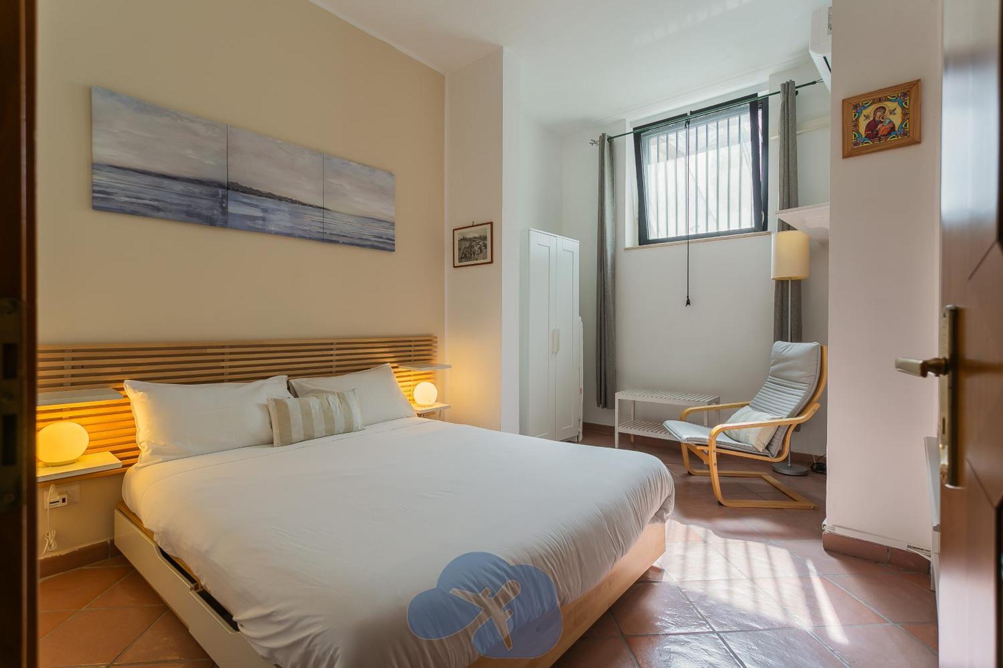 Airport House Apartment Бари Екстериор снимка