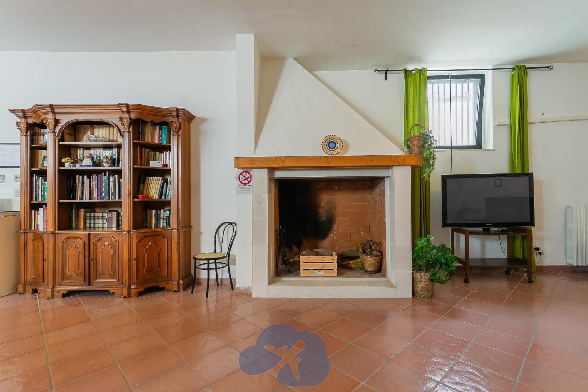 Airport House Apartment Бари Екстериор снимка