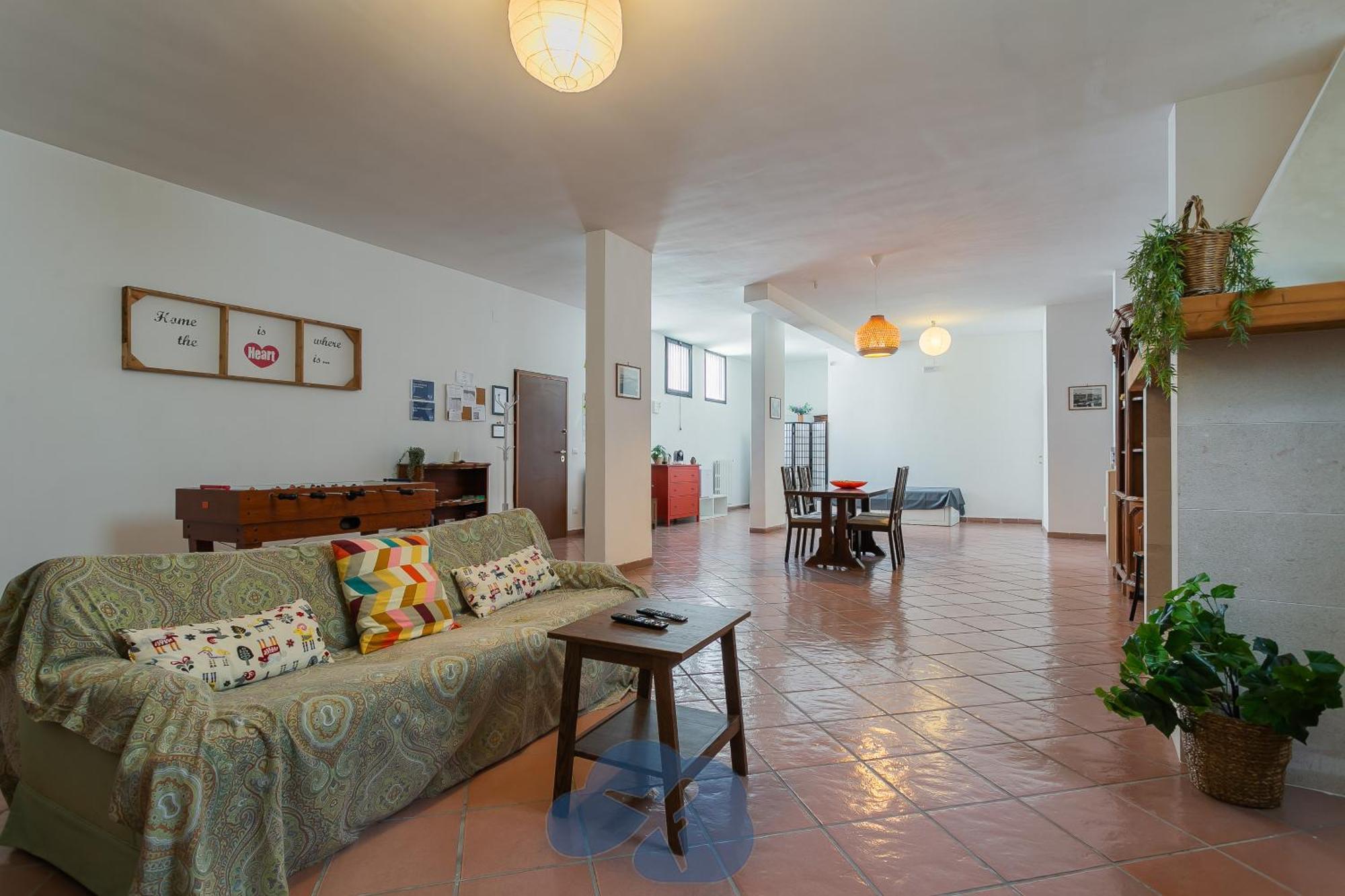 Airport House Apartment Бари Екстериор снимка